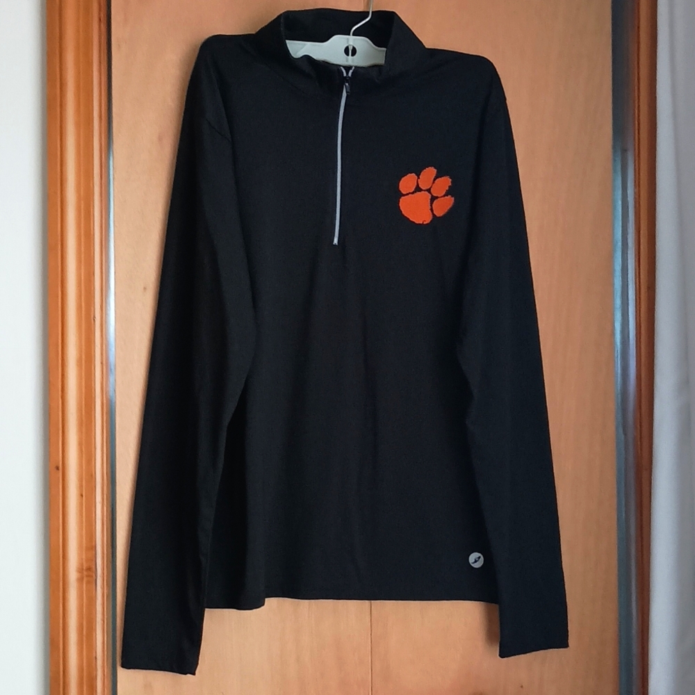 League Active Pullover with Zip